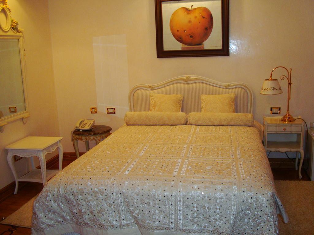 Villa Jelena Belgrado Habitación foto